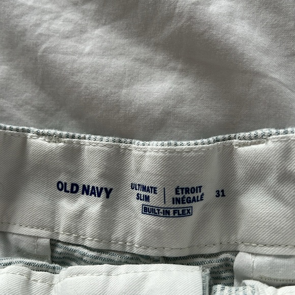 Old Navy Shorts - Picture 3 of 3
